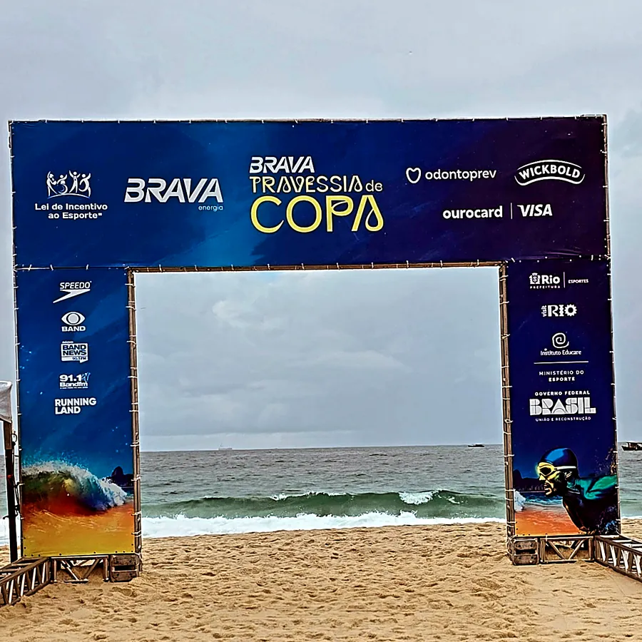Corrida de rua no Rio de Janeiro — estrutura de som e palco da FBS