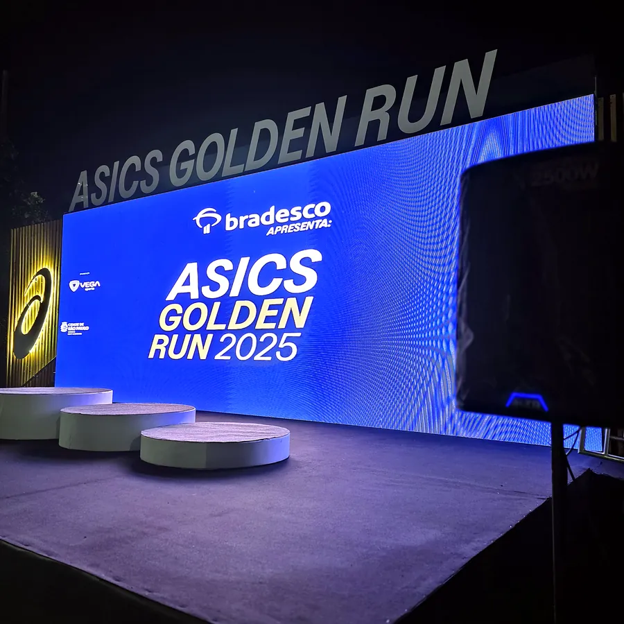Corrida de rua no Rio de Janeiro — estrutura de som e palco da FBS